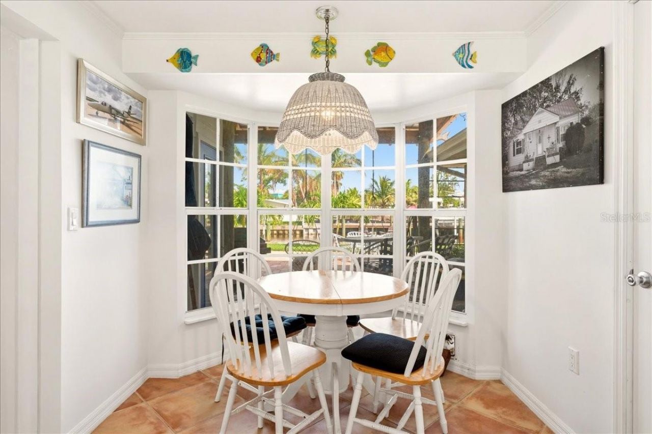 508 83rd Street, Holmes Beach, FL 34217 Photo