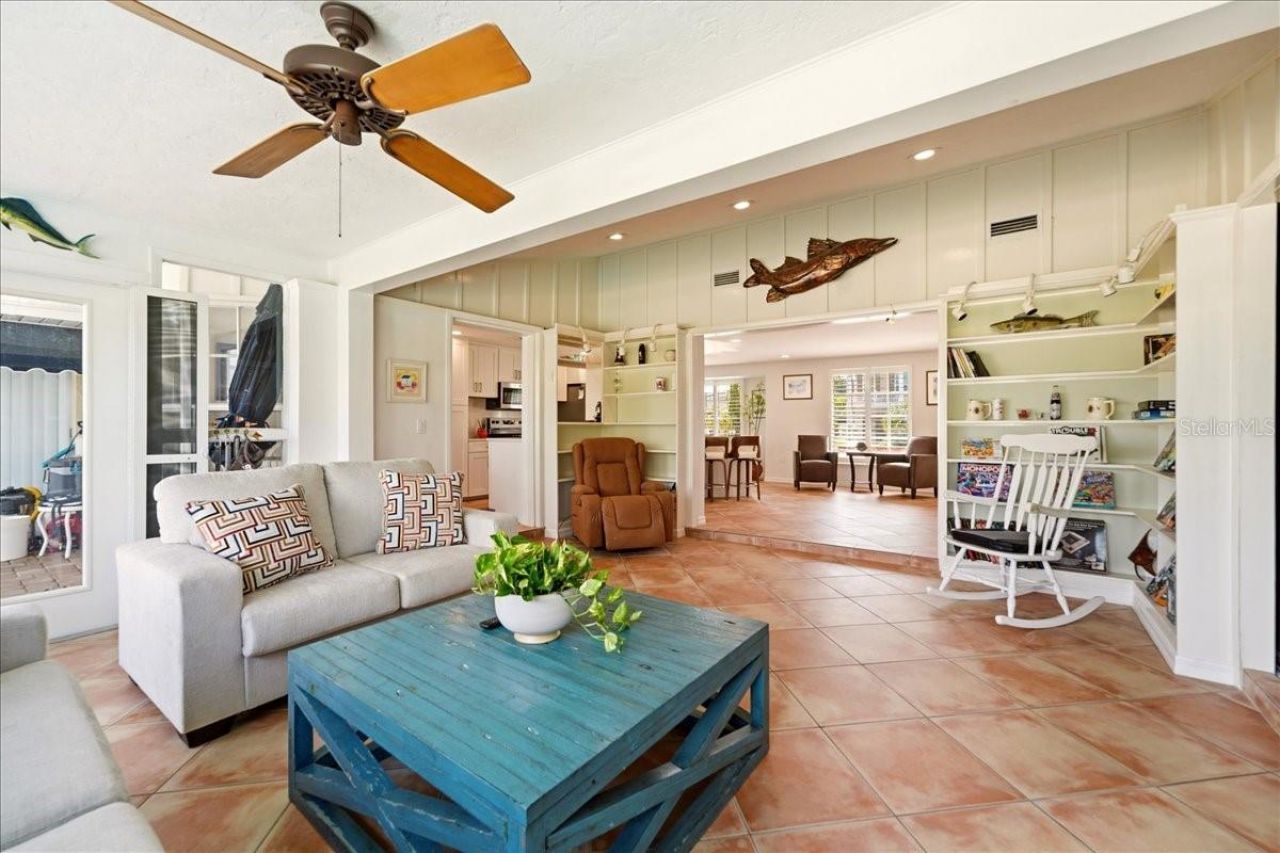 508 83rd Street, Holmes Beach, FL 34217 Photo