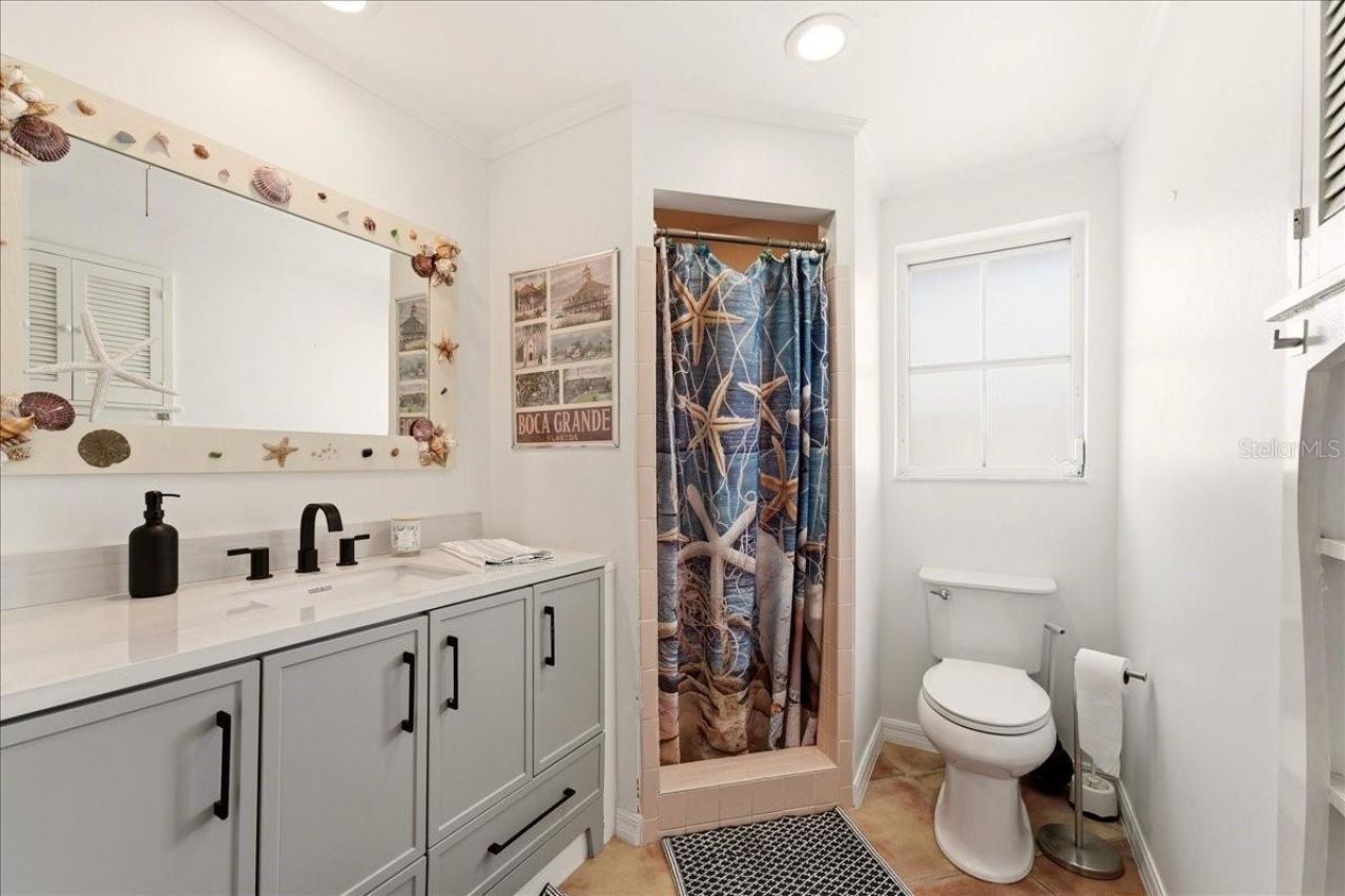 508 83rd Street, Holmes Beach, FL 34217 Photo