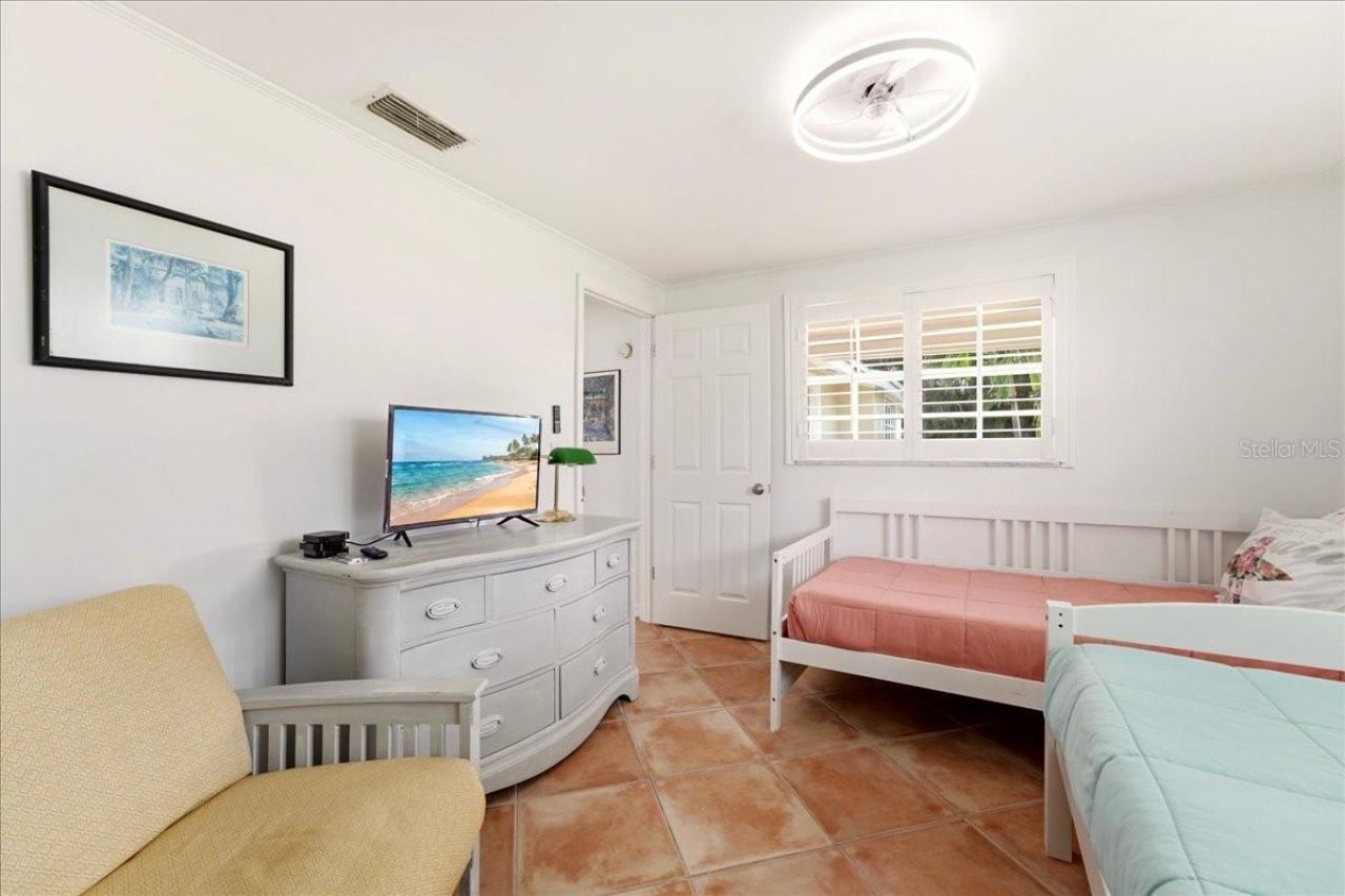 508 83rd Street, Holmes Beach, FL 34217 Photo