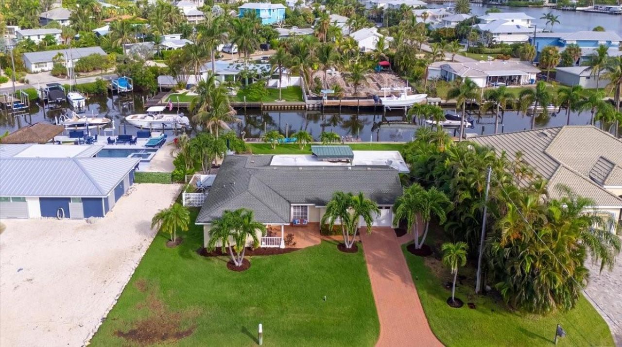 508 83rd Street, Holmes Beach, FL 34217 Photo