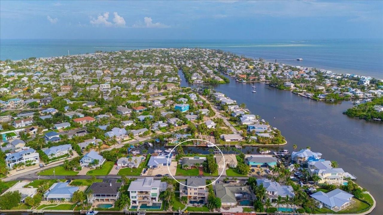 508 83rd Street, Holmes Beach, FL 34217 Photo