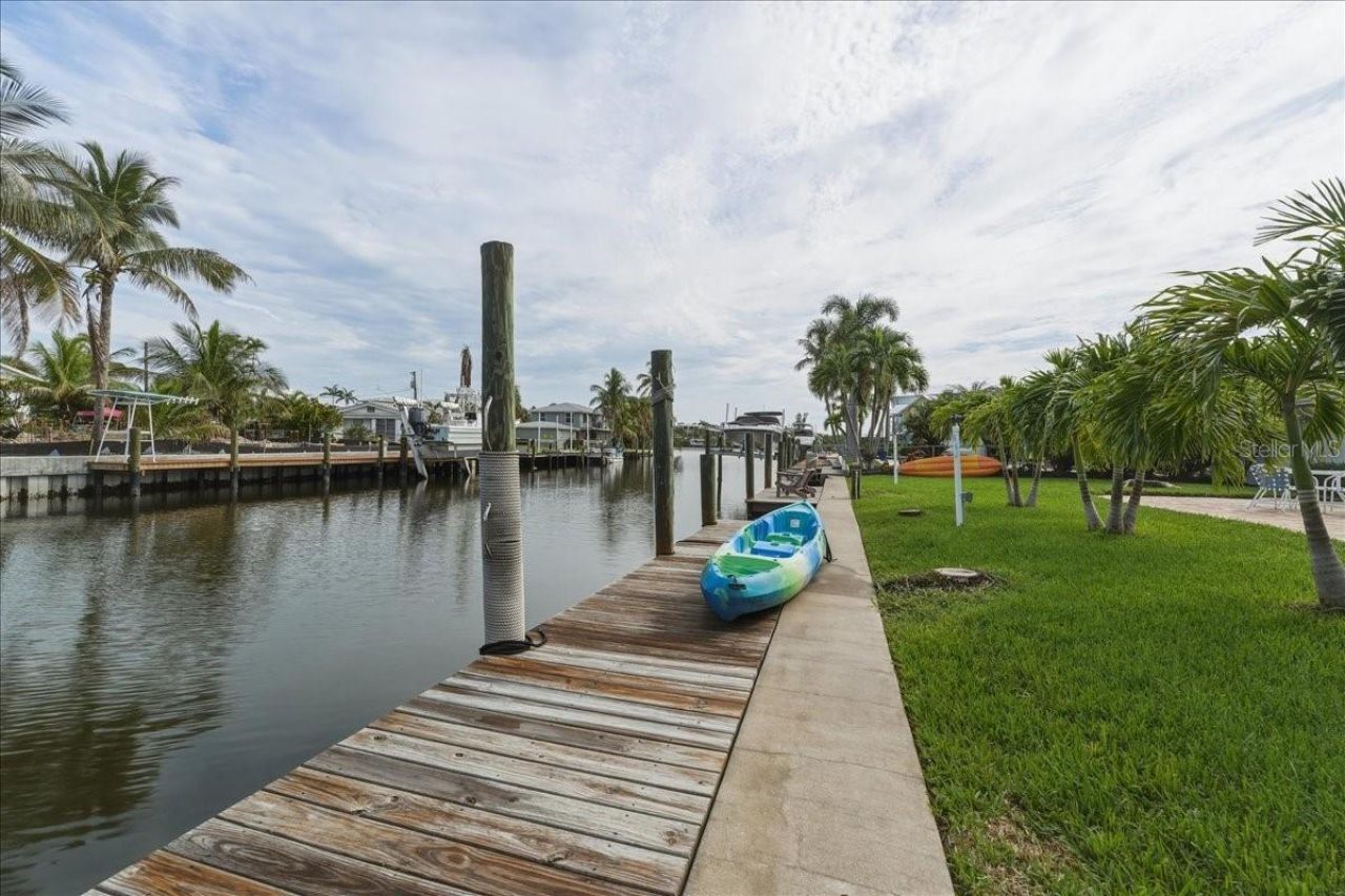 508 83rd Street, Holmes Beach, FL 34217 Photo