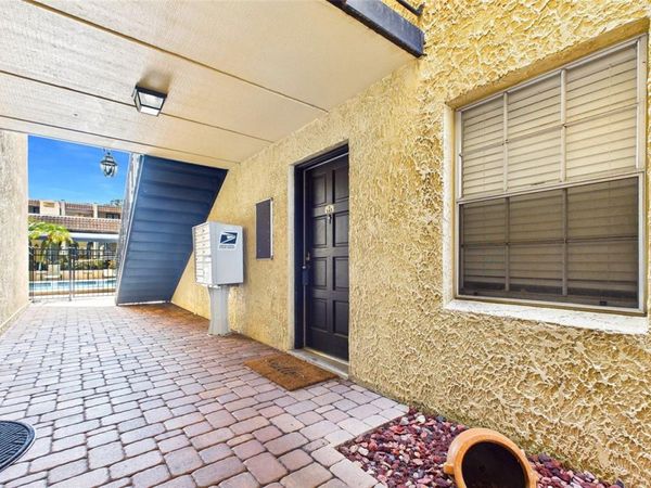 5306 SANTA ROSA COURT , Unit 143, TAMPA, FL 33609