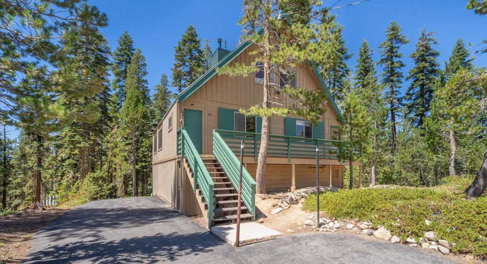 7121 Soda Springs Road, Soda Springs, CA 95728 Photo