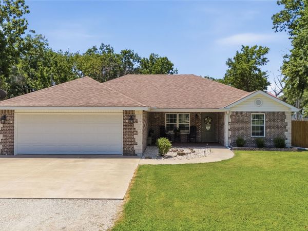 440 W 7th Street , Chelsea, OK 74016