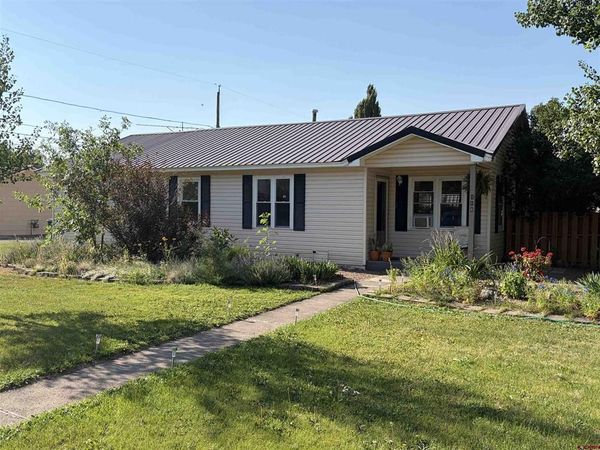 118 3rd Avenue, Monte Vista, CO 81144