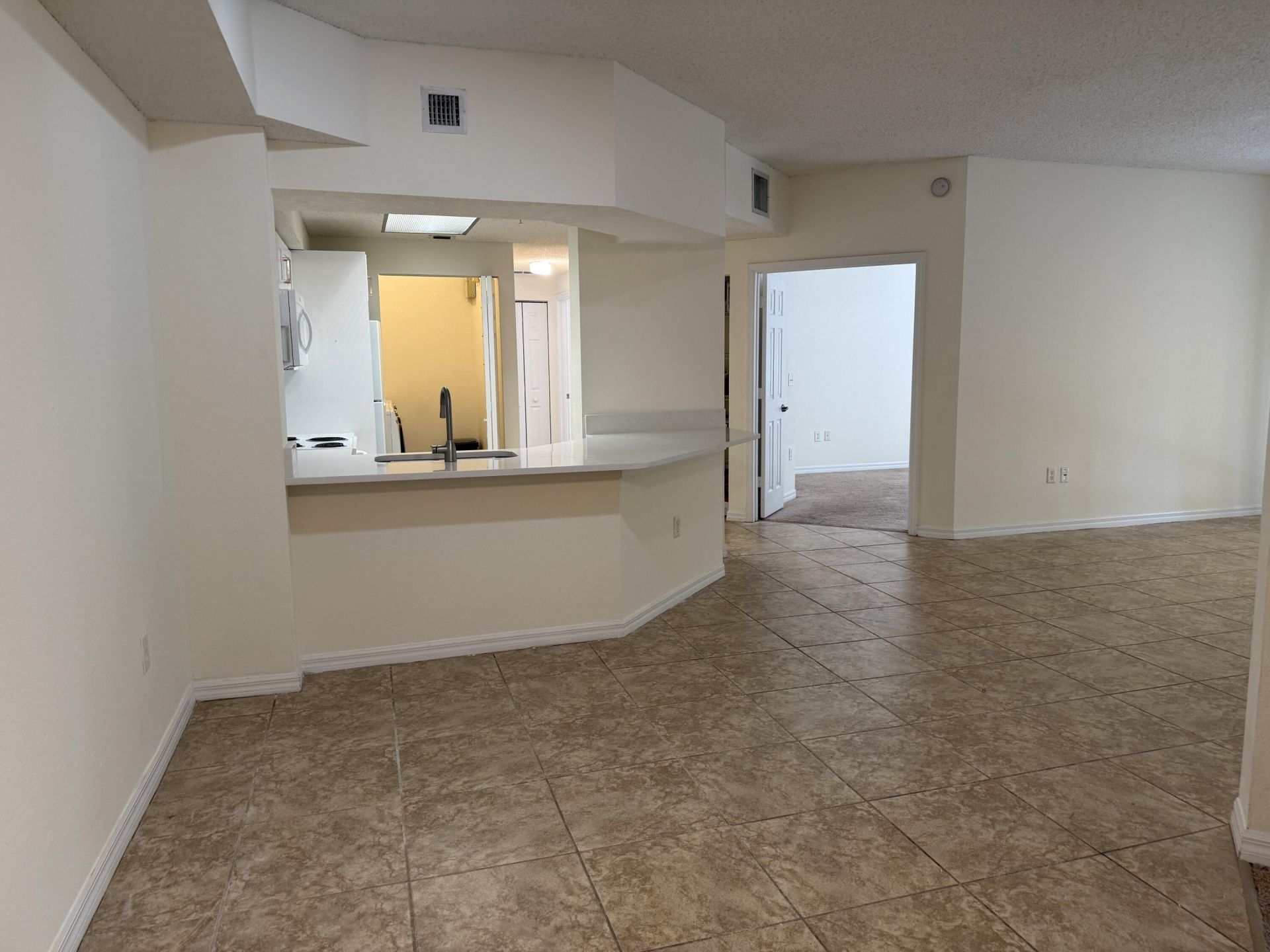 3020 Alcazar Place, Unit 303, Palm Beach Gardens, FL 33410 Photo