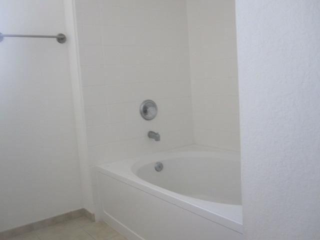 3020 Alcazar Place, Unit 303, Palm Beach Gardens, FL 33410 Photo