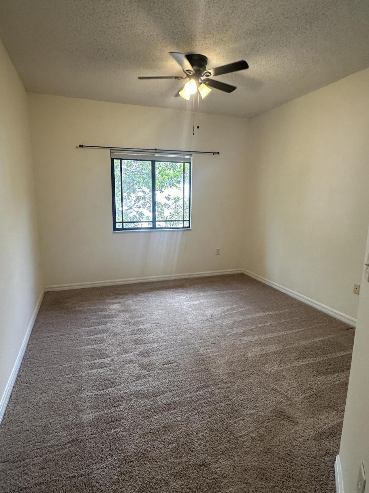 3020 Alcazar Place, Unit 303, Palm Beach Gardens, FL 33410 Photo