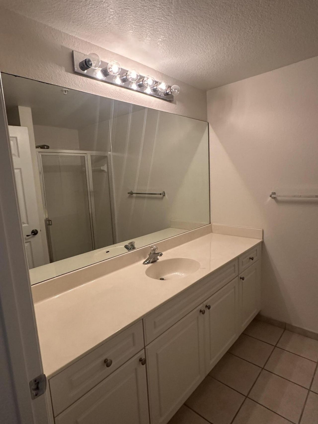 3020 Alcazar Place, Unit 303, Palm Beach Gardens, FL 33410 Photo