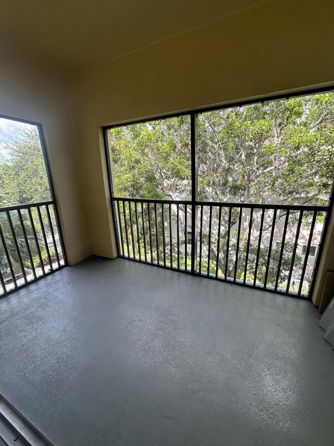 3020 Alcazar Place, Unit 303, Palm Beach Gardens, FL 33410 Photo