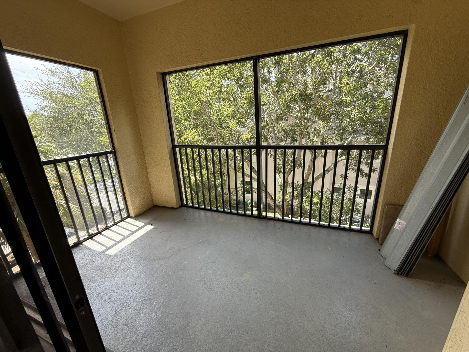3020 Alcazar Place, Unit 303, Palm Beach Gardens, FL 33410 Photo