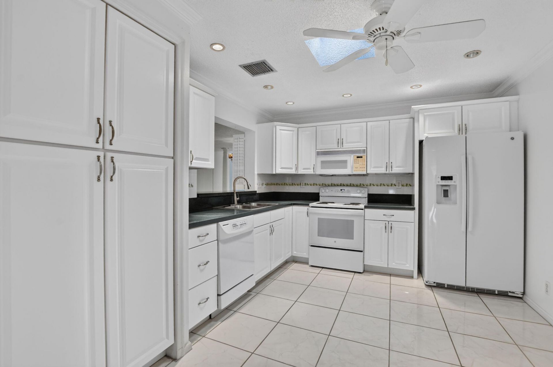 21718 San Simeon Circle, Boca Raton, FL 33433 Photo