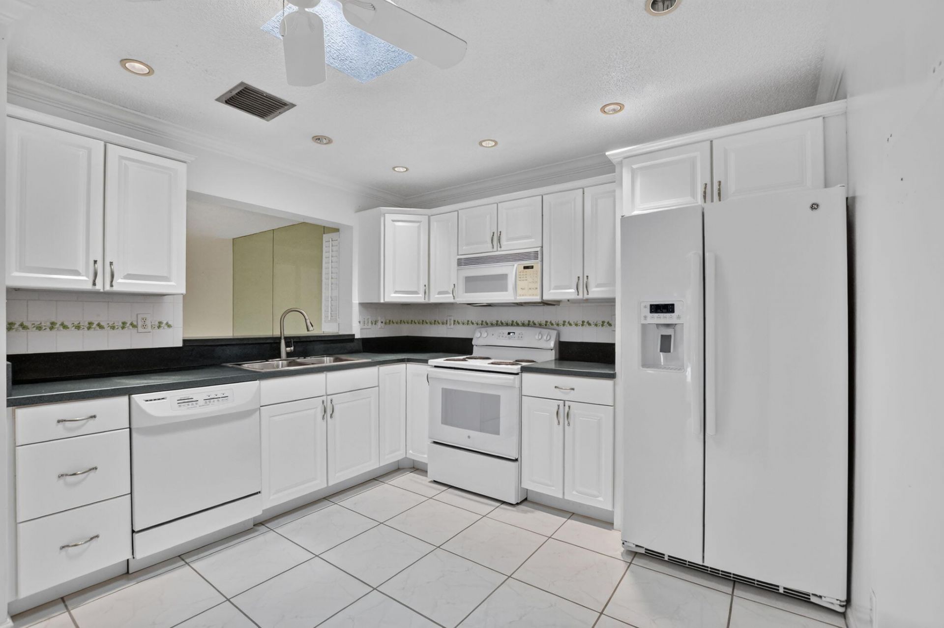 21718 San Simeon Circle, Boca Raton, FL 33433 Photo