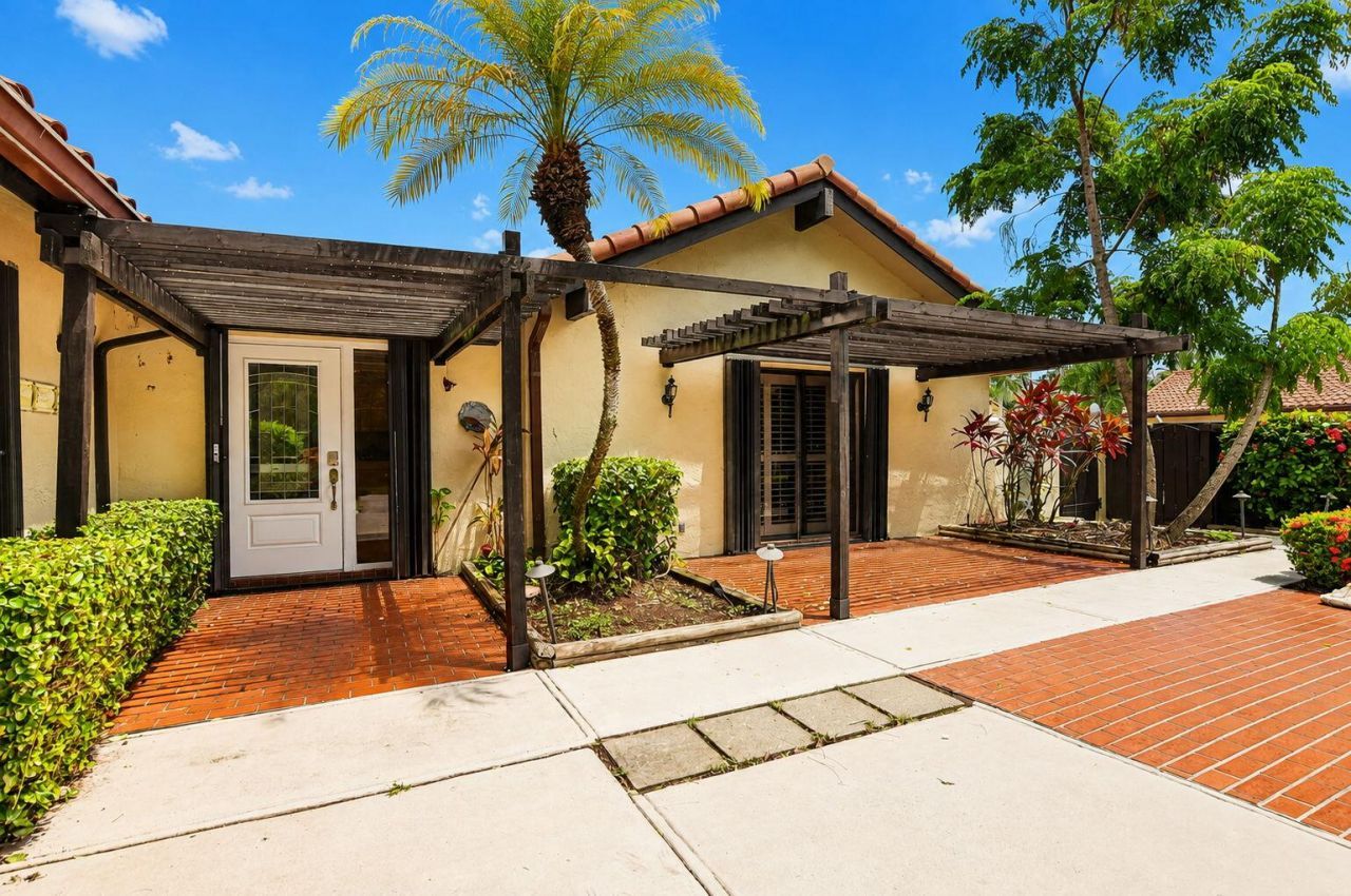 21718 San Simeon Circle, Boca Raton, FL 33433 Photo