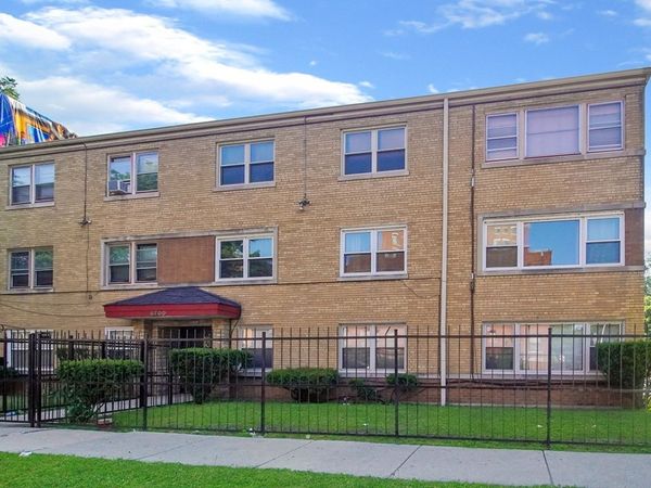 6700 S Paxton Avenue , Unit G2, Chicago, IL 60649