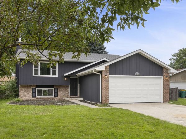 13716 S Amherst Court , Plainfield, IL 60544