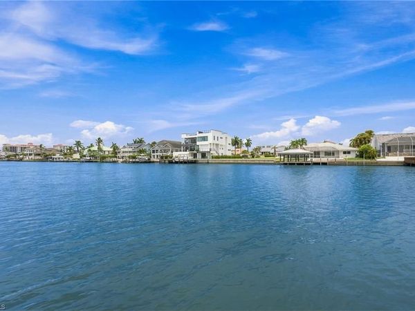 383 SEABEE AVE, NAPLES, FL 34108