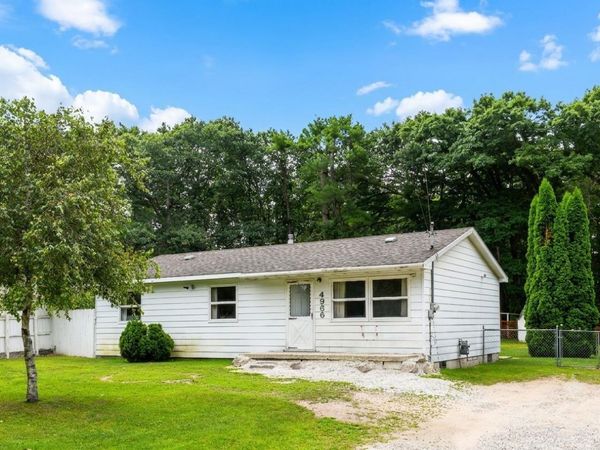 4966 Campbell Street, Greenbush, MI 48738