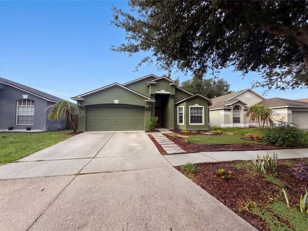 6941 CROWN LAKE DRIVE , GIBSONTON, FL 33534