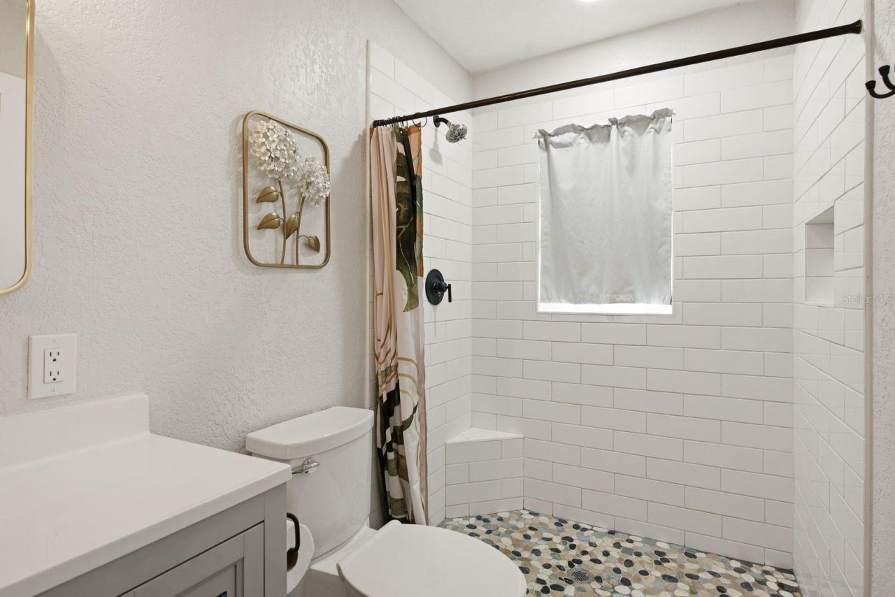 2168 Victoria Drive, Clearwater, FL 33763 Photo