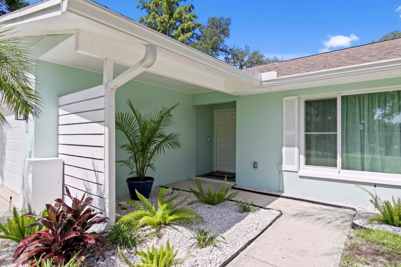 2168 Victoria Drive, Clearwater, FL 33763 Photo