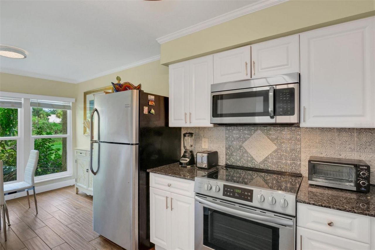 3413 Clark Road, Unit 114, Sarasota, FL 34231 Photo