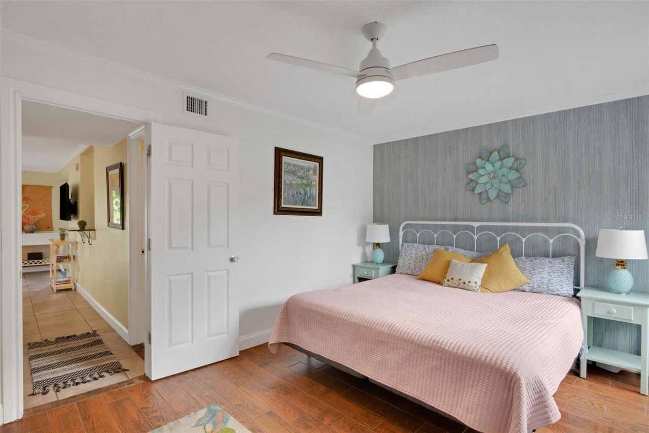 3413 Clark Road, Unit 114, Sarasota, FL 34231 Photo