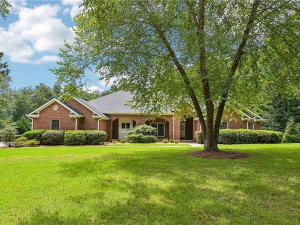 2077 Coolidge Way NW, Acworth, GA 30101