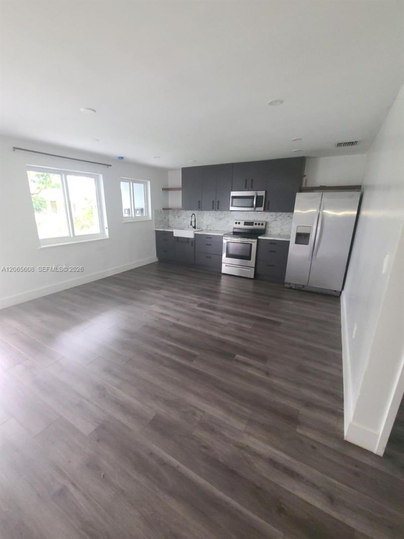 1864 NW 28th St , Unit 2, Miami, FL 33142 Photo