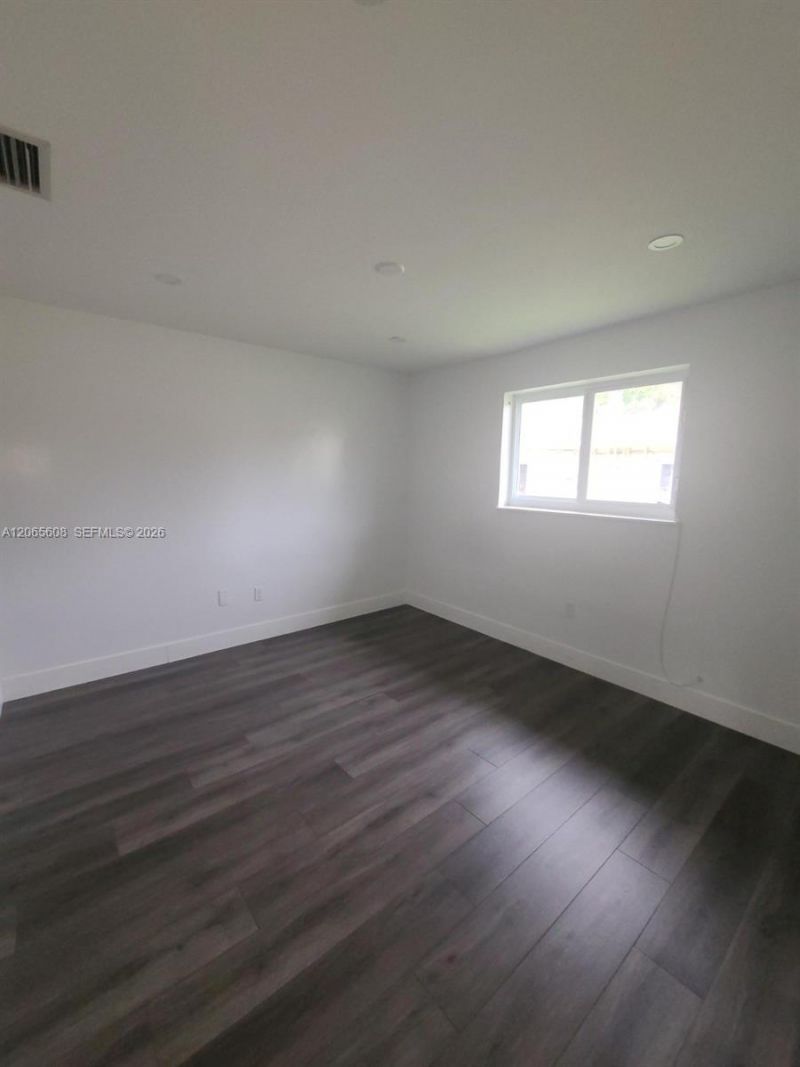 1864 NW 28th St , Unit 2, Miami, FL 33142 Photo