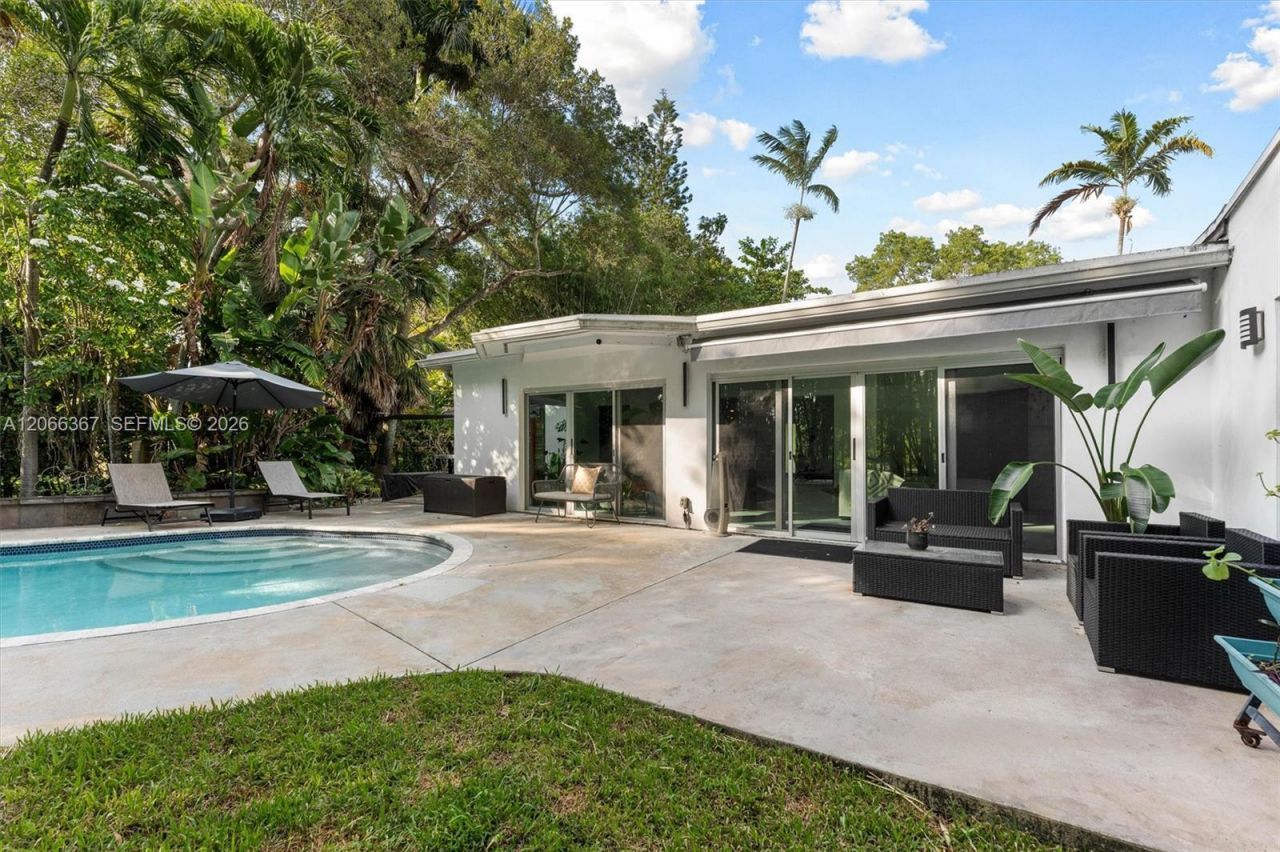 11400 Griffing Blvd , Biscayne Park, FL 33161 Photo