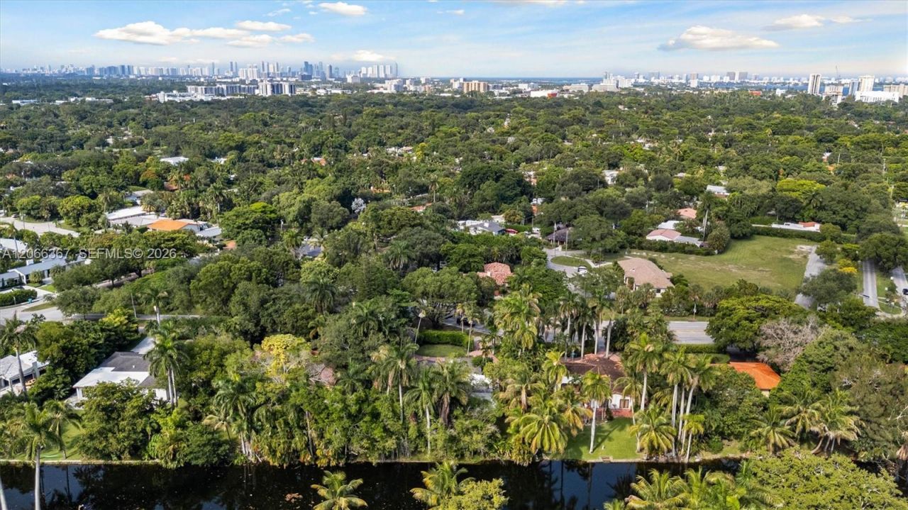 11400 Griffing Blvd , Biscayne Park, FL 33161 Photo