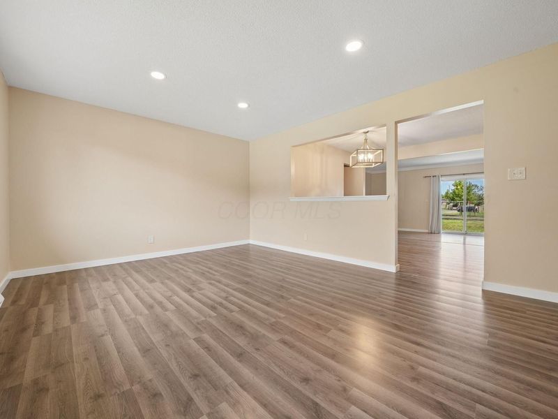1468 Bolenhill Avenue , Columbus, OH 43229 Photo 5