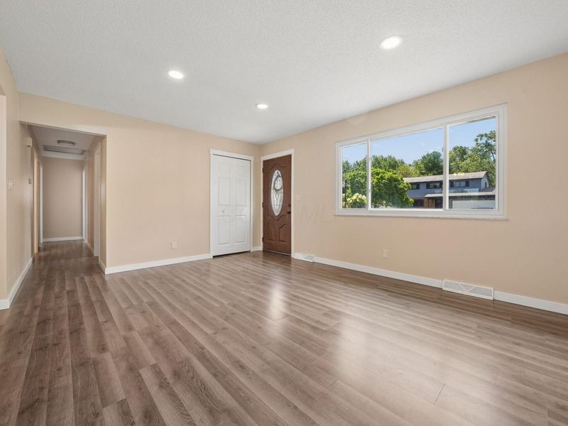 1468 Bolenhill Avenue , Columbus, OH 43229 Photo 6