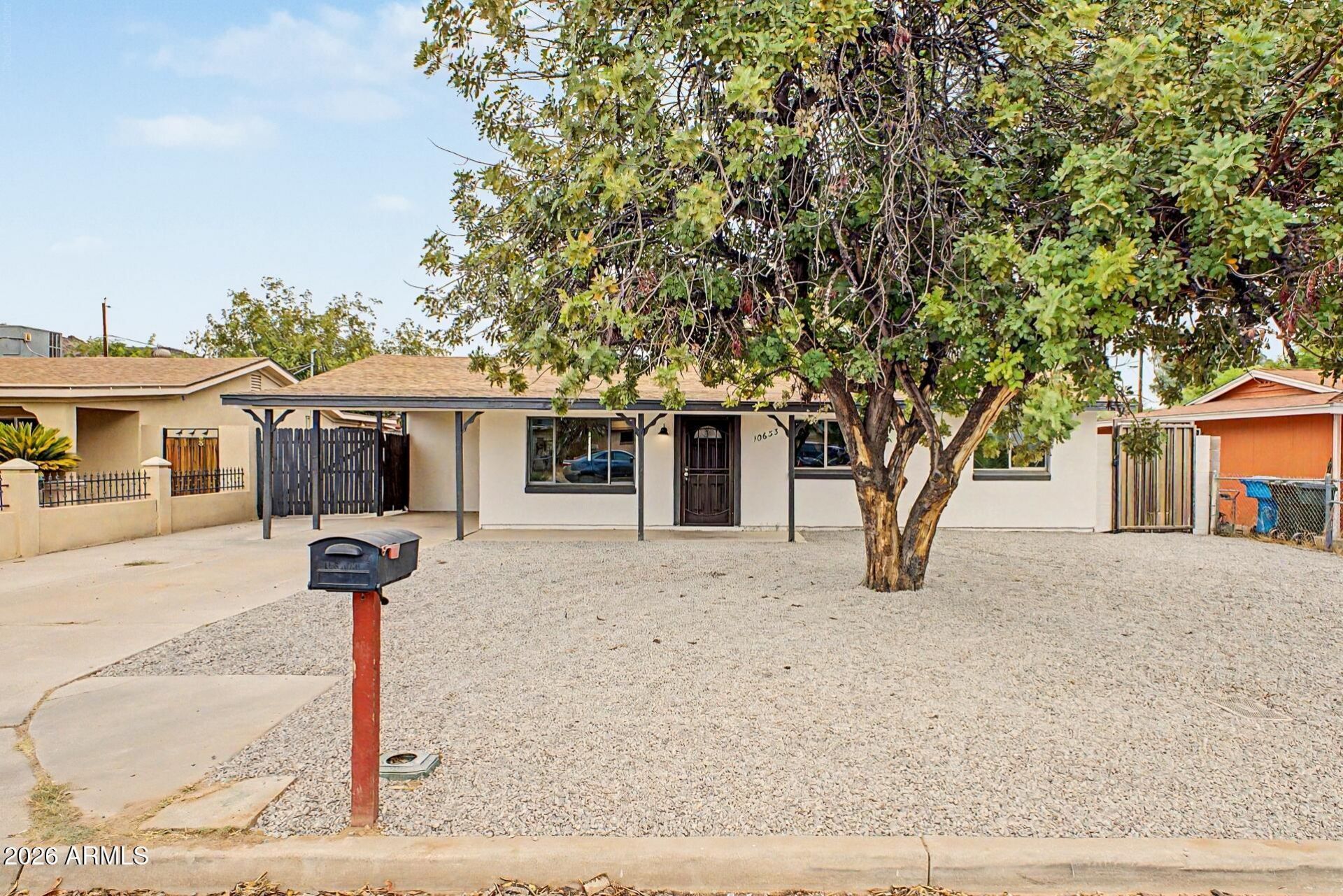 10633 N 17th Avenue, Phoenix, AZ 85029 Main Photo