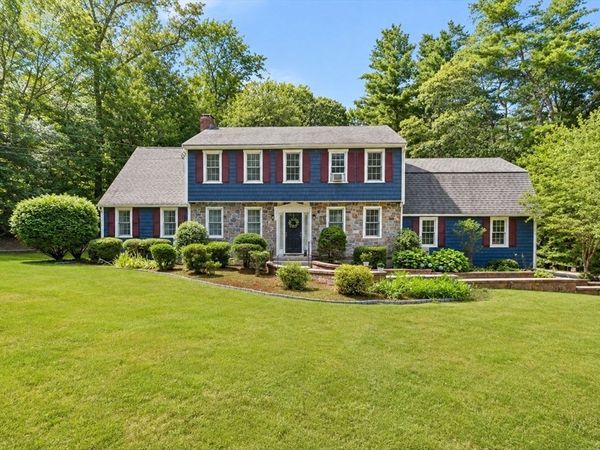 7 Providence Road, Westford, MA 01886