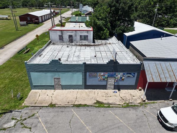 136 S Main Street , Spavinaw, OK 74366