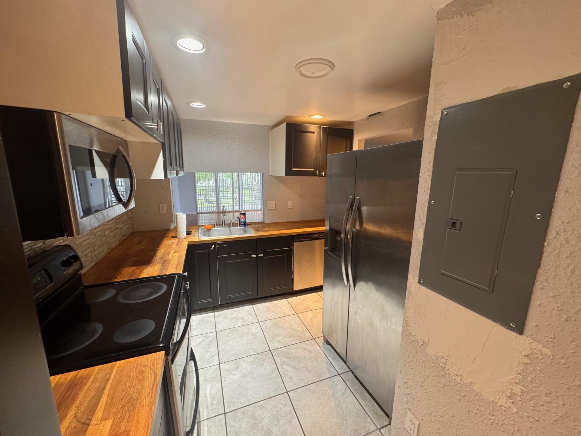 9480 Poinciana Place, Unit 310, Davie, FL 33324 Photo