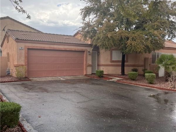 6740 Diamond Care Drive, Las Vegas, NV 89122