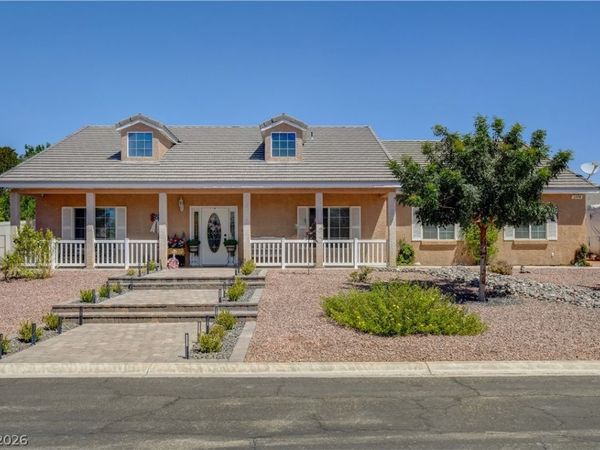 1374 Lake Valley Drive , Logandale, NV 89021