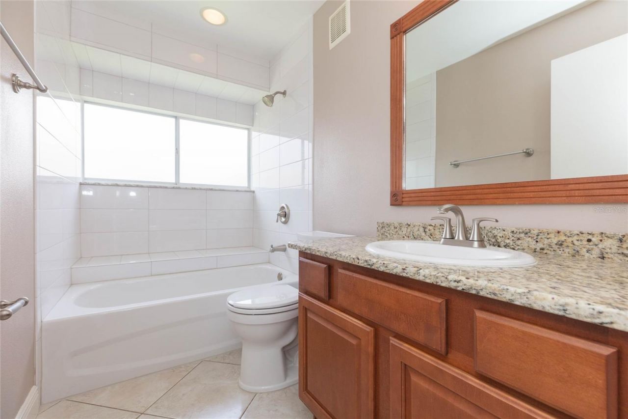 1405 Oxfordshire Court, Brandon, FL 33510 Photo