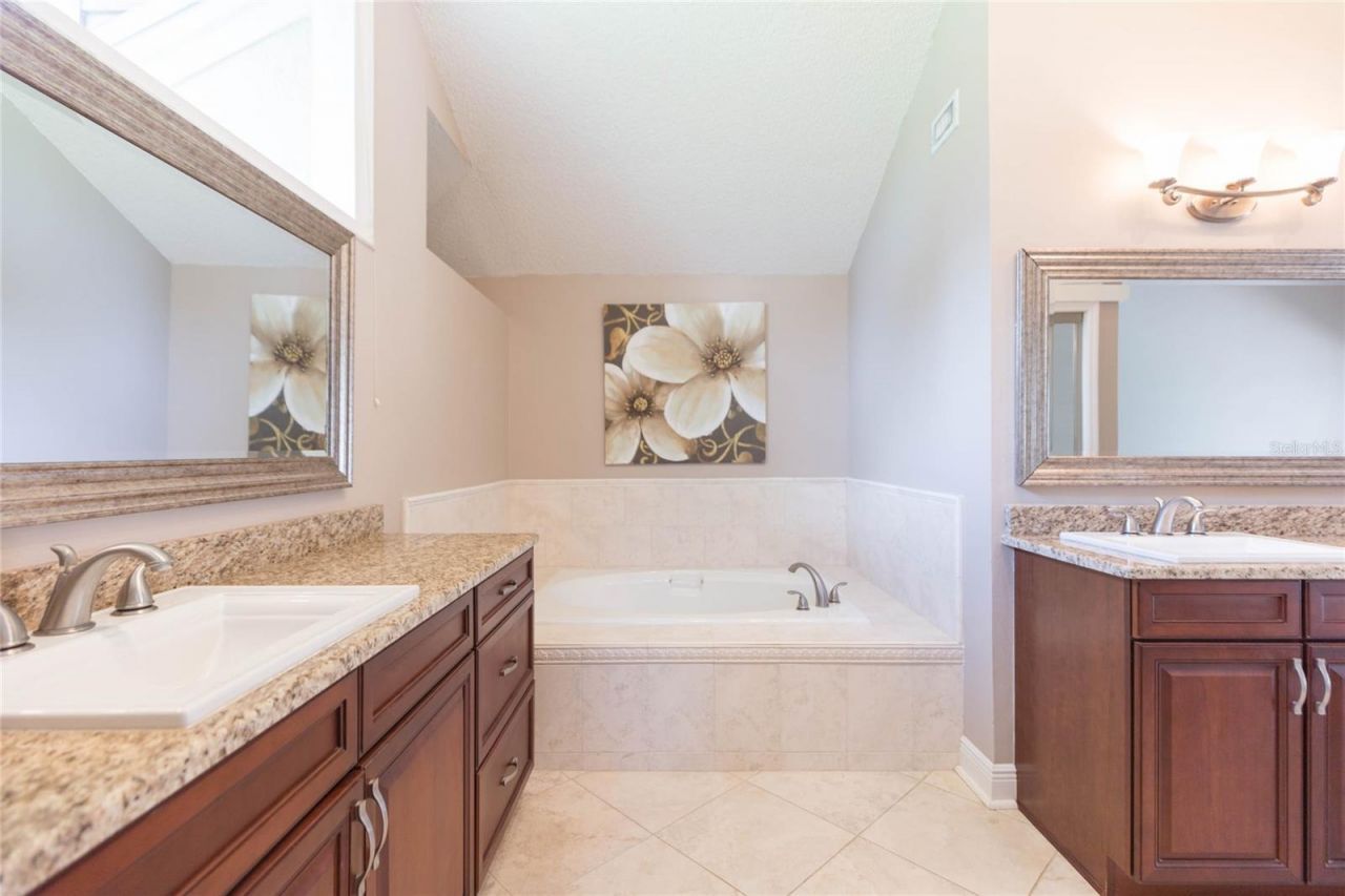 1405 Oxfordshire Court, Brandon, FL 33510 Photo