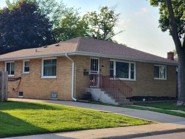 16254 S Dobson Avenue , South Holland, IL 60473
