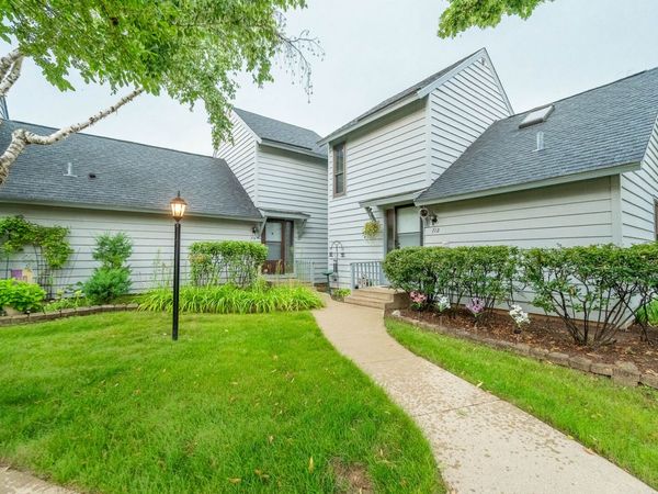 714 Colby Court, Gurnee, IL 60031