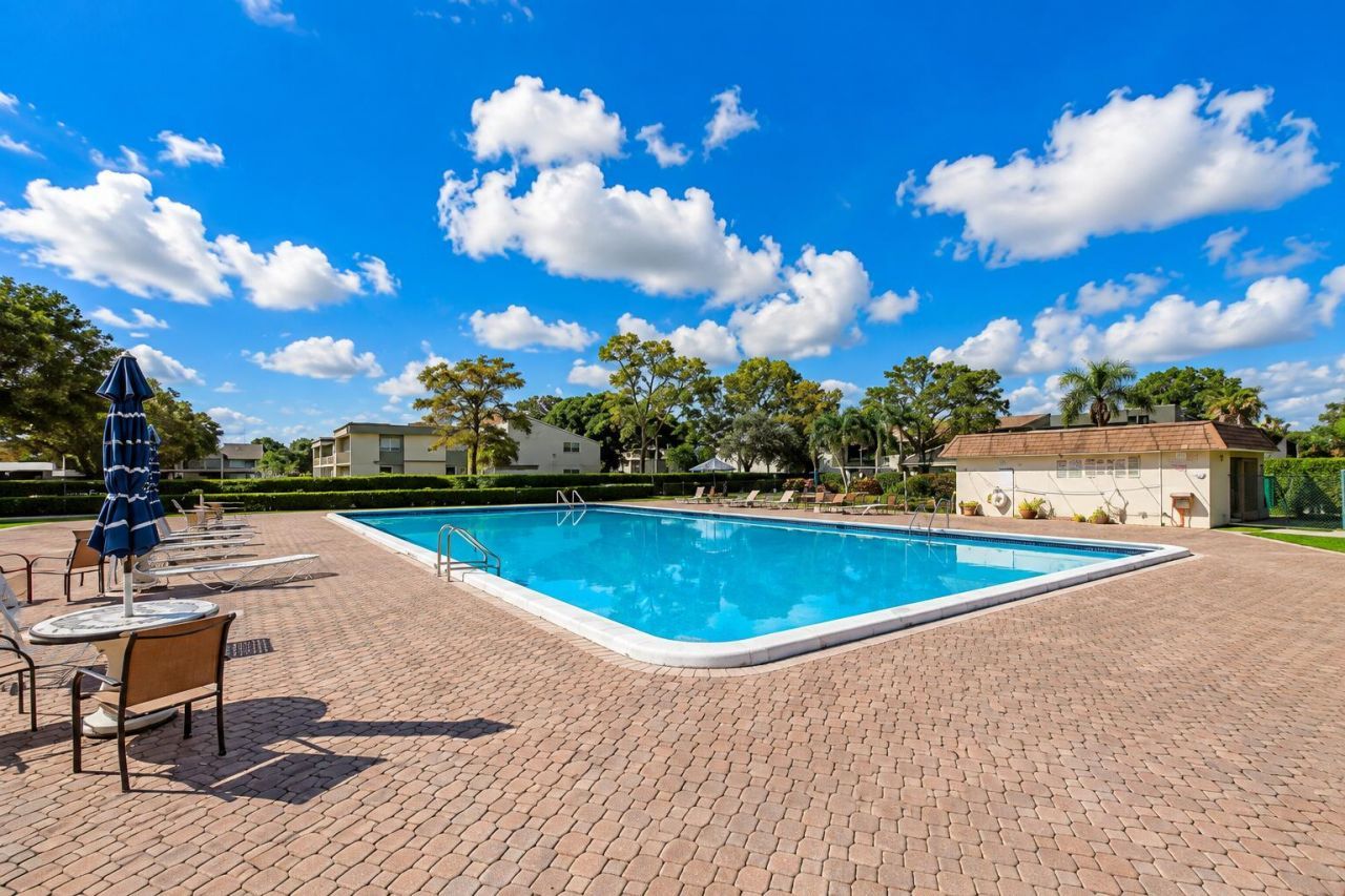 4116 NW 88th Avenue, Unit 207, Coral Springs, FL 33065 Photo