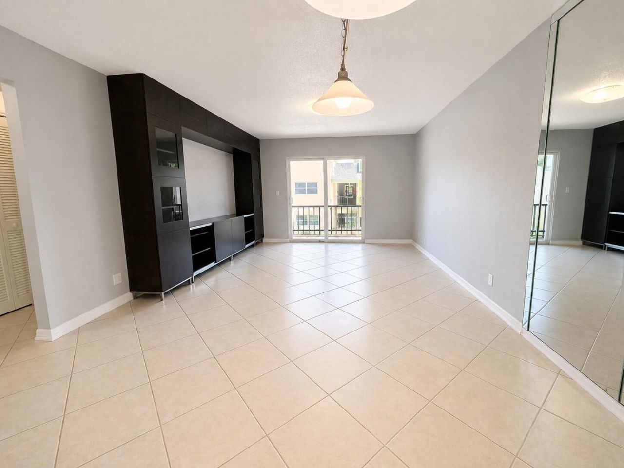 4116 NW 88th Avenue, Unit 207, Coral Springs, FL 33065 Photo