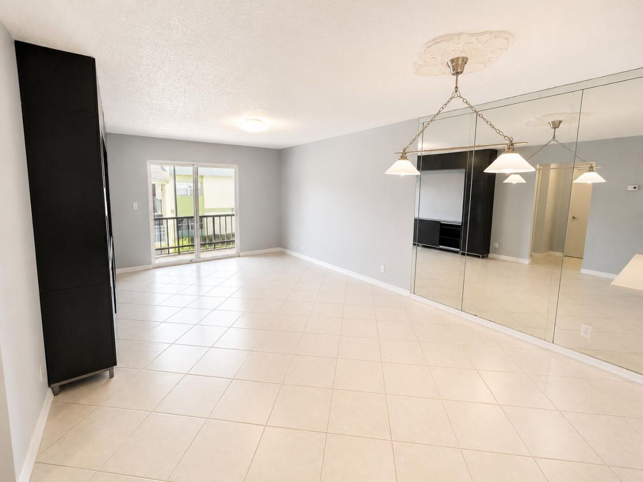4116 NW 88th Avenue, Unit 207, Coral Springs, FL 33065 Photo