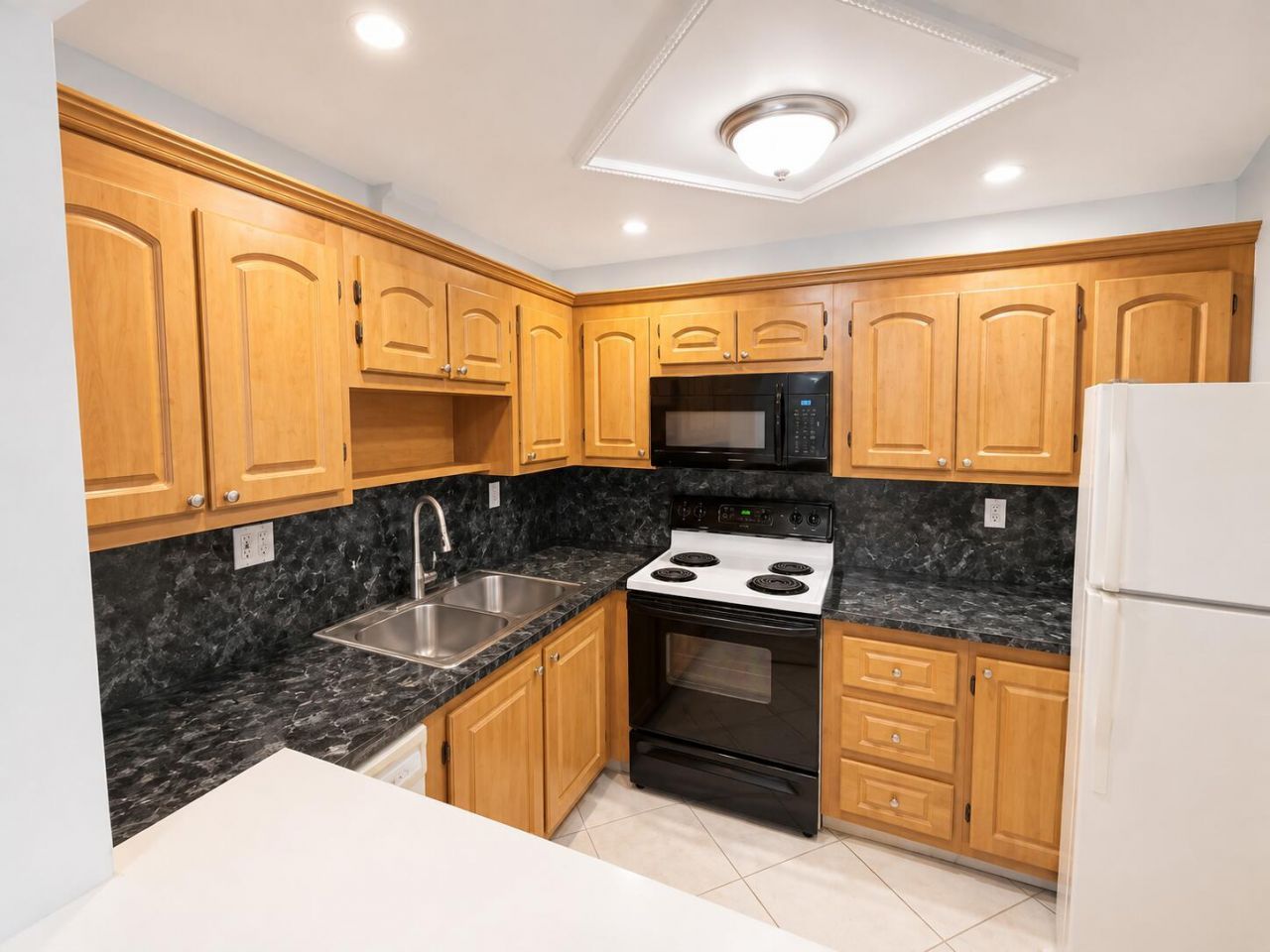 4116 NW 88th Avenue, Unit 207, Coral Springs, FL 33065 Photo